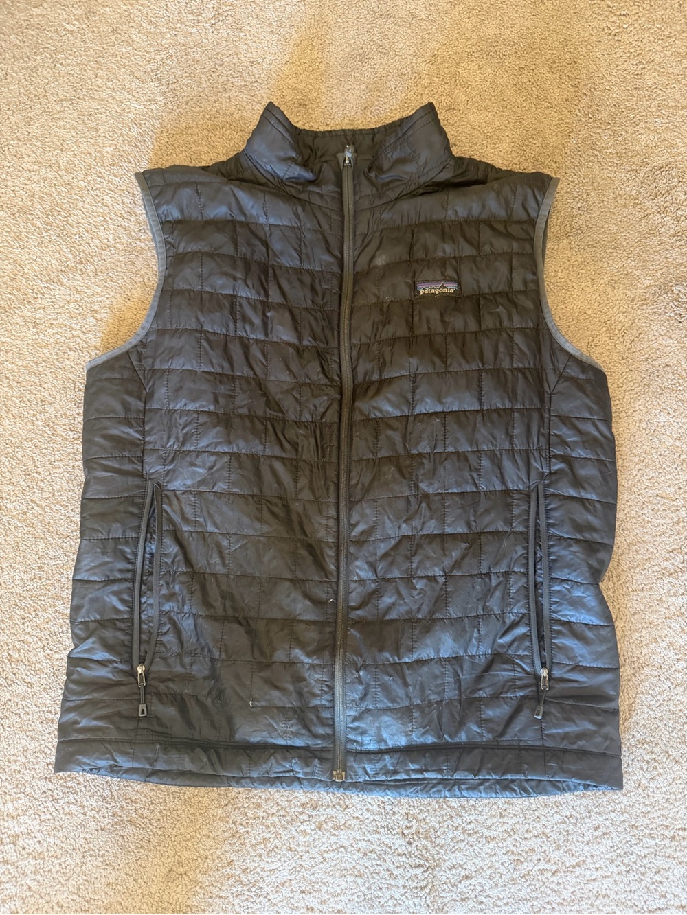 Patagonia Mens Black Quilted Insulated Vest XL